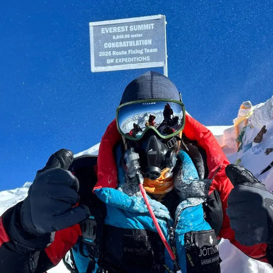 Project LIMITLESS: One Man’s Odyssey to the Roof of the World