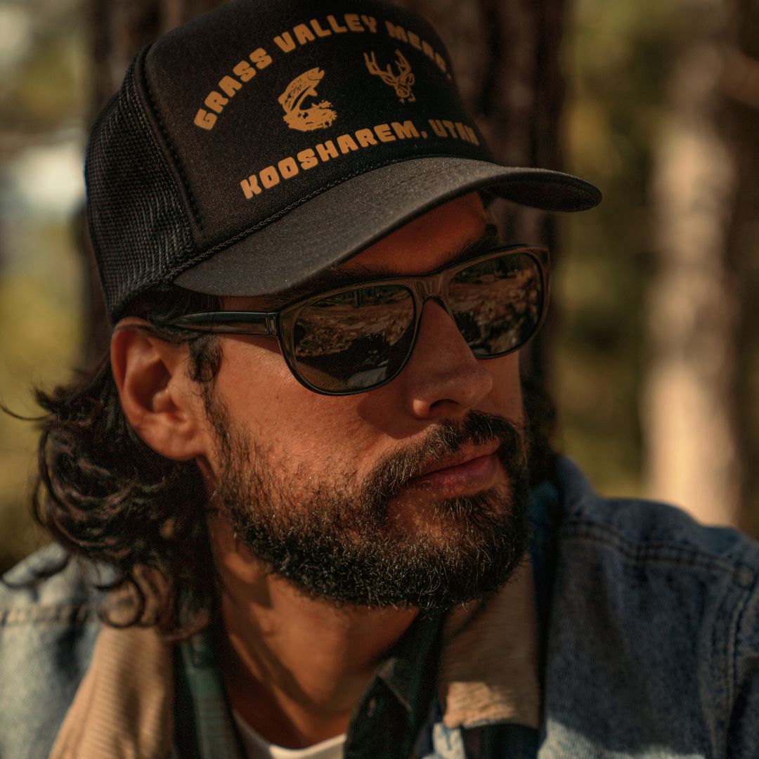 Man wears VALLON Wilburys on a trail hike with Rx lenses