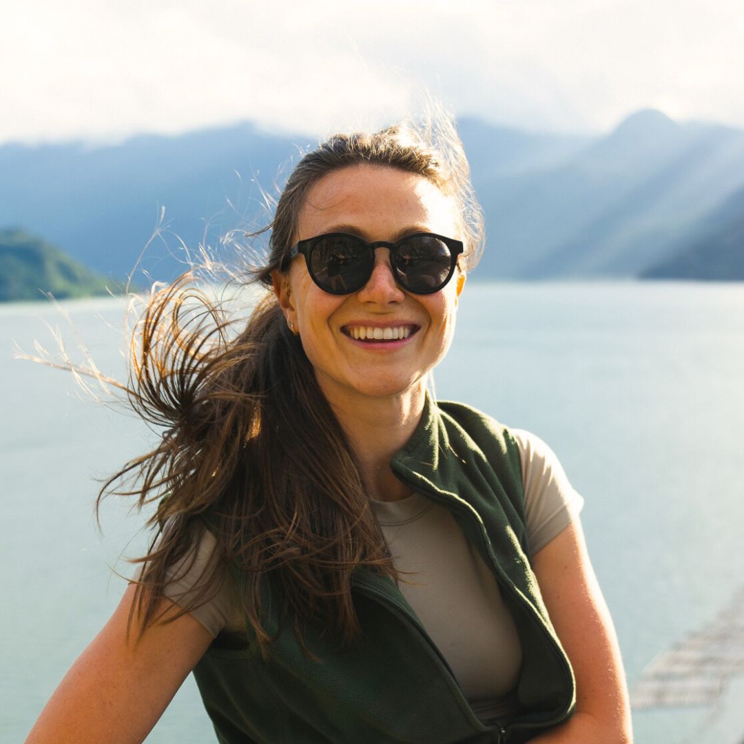 Woman climber wears VALLON round Waylons sunglasses