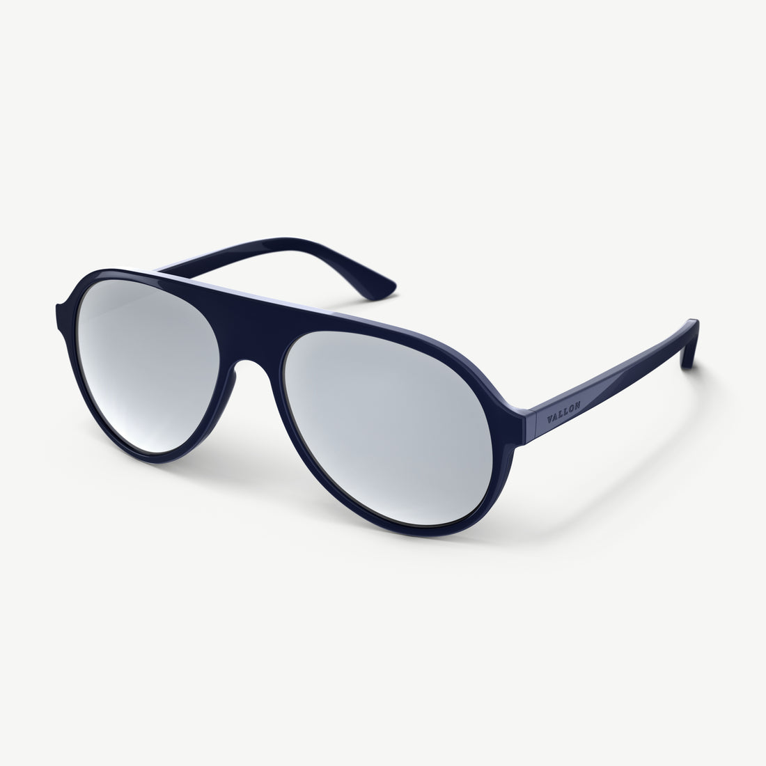 Side view of VALLON Hazlewood ski sunglasses with 80s-inspired retro teardrop design and V52 optics